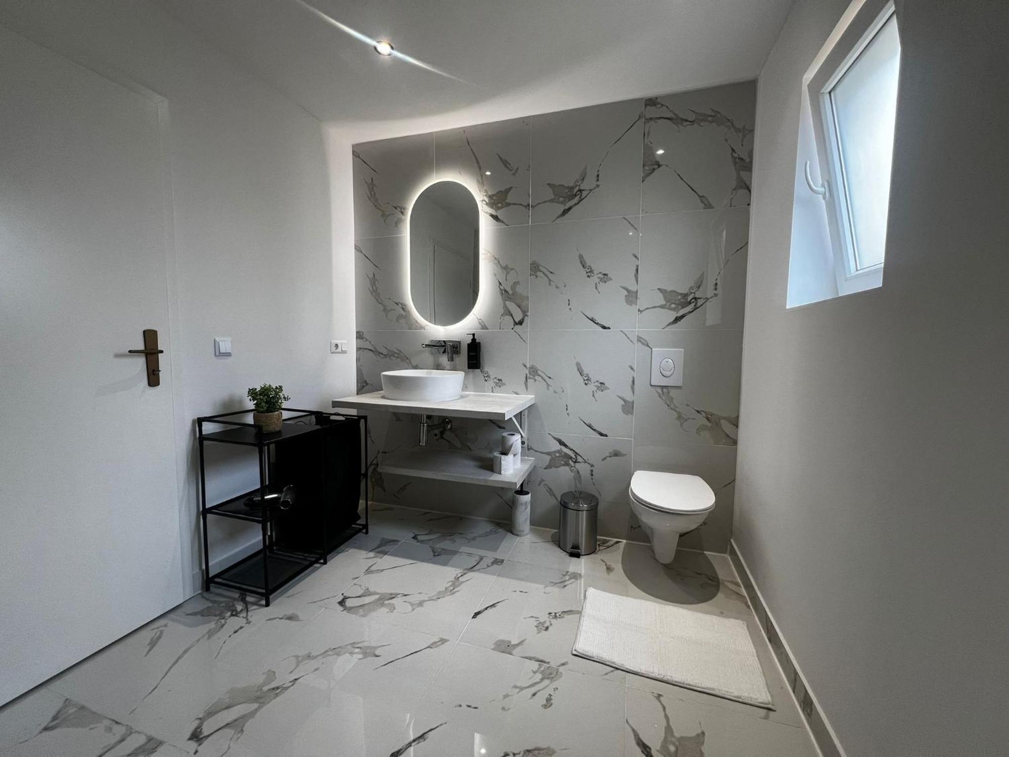 105 Quadratmeter Apartment, Parkplatz, Kinderfreundlich, 6 Personen, Wifi, Vollausgestattete Kueche, Криммичау Экстерьер фото